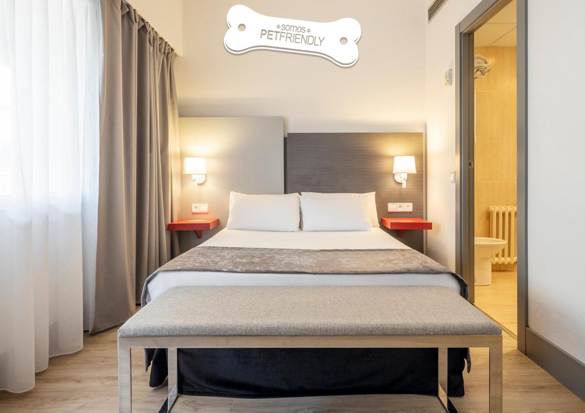 อิลูนิออน โรมาเรดา โฮเต็ล Hotel ซาราโกซา ห้อง รูปภาพ